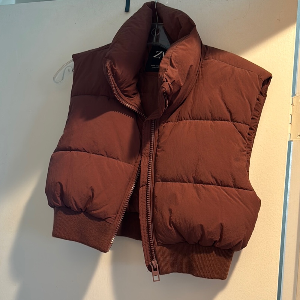 Zara Brown Puffer Vest